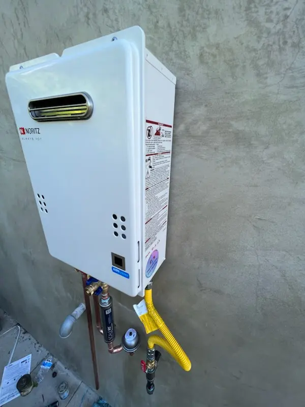 Tankless water heater installation for Parkville homes